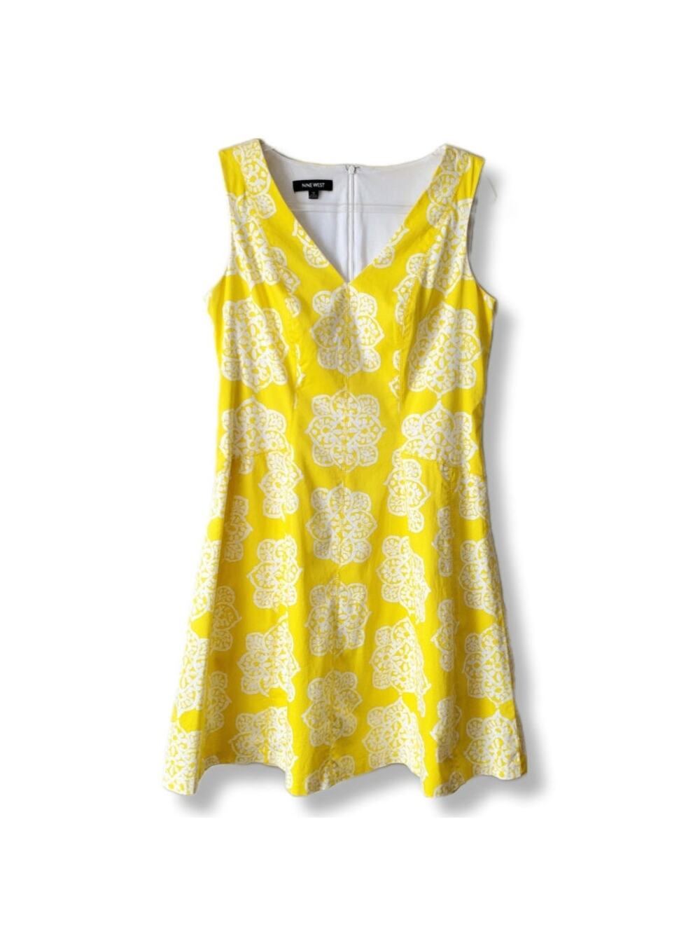 Nine West Yellow White Fit Flare Dress 10 Ladylike Holiday Classic Church Career